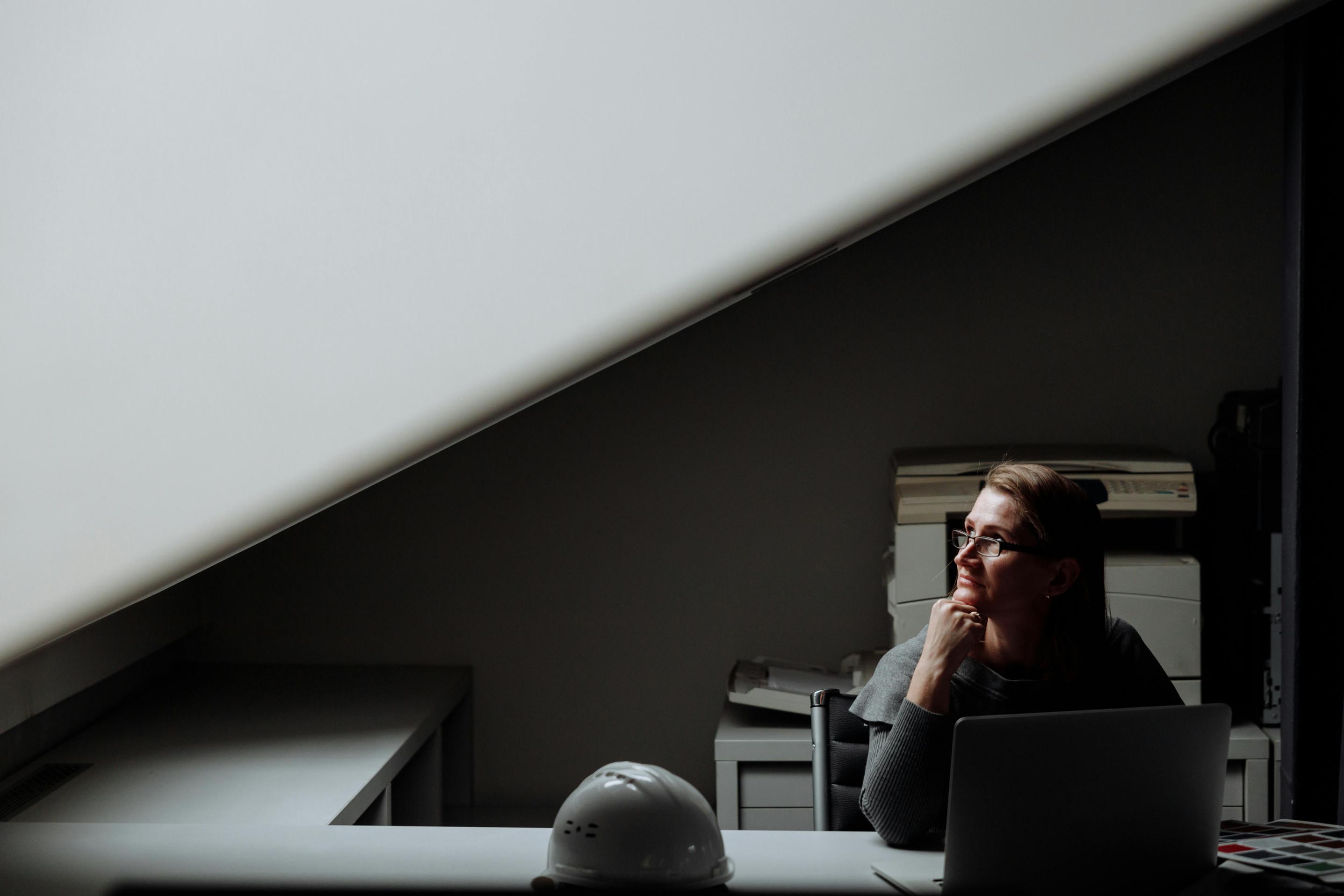 Wie man einen Drucker zum Laptop hinzufügt
