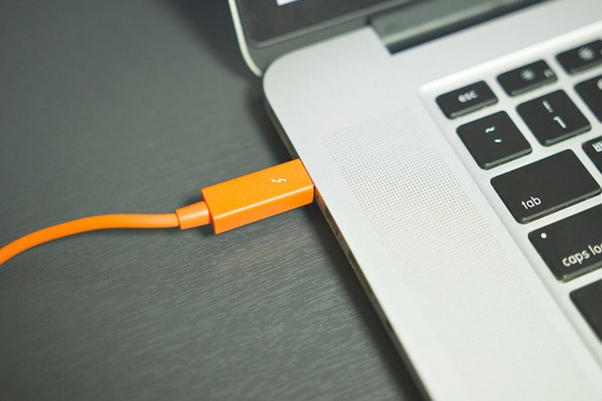 Comment connecter un disque dur externe au routeur Asus